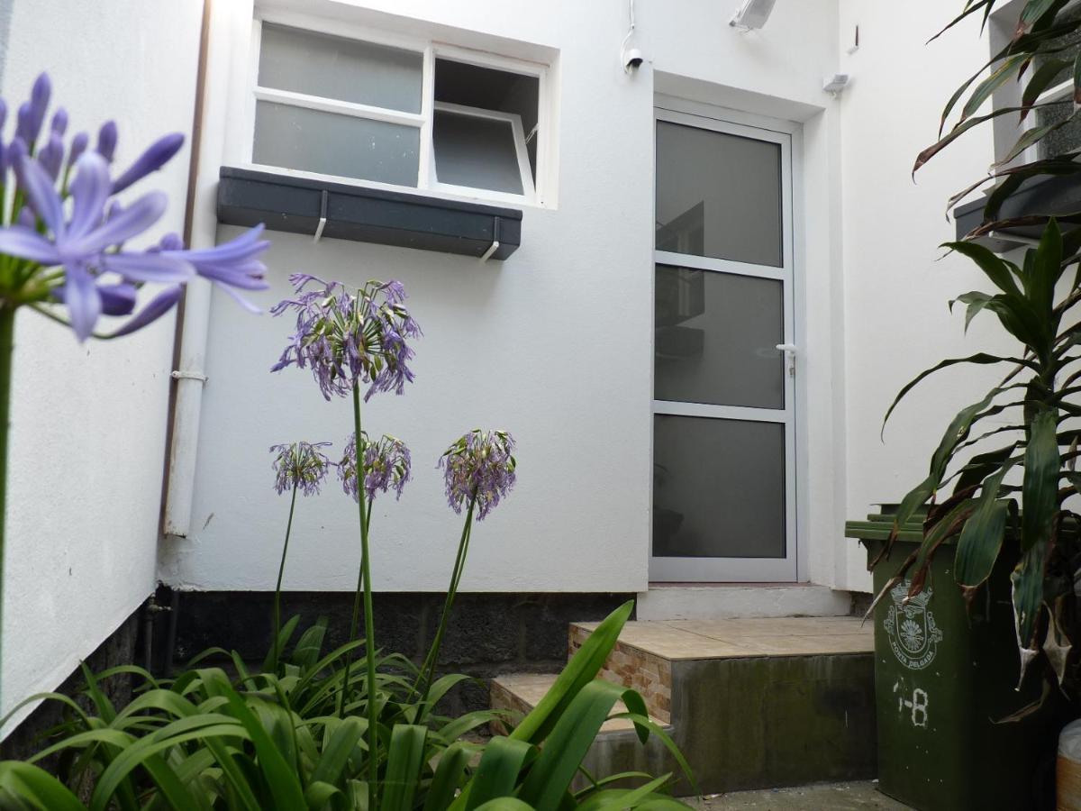 Azores Garden House - Private Suites & Apartments - Automatic Self Check-In Ponta Delgada Cameră foto
